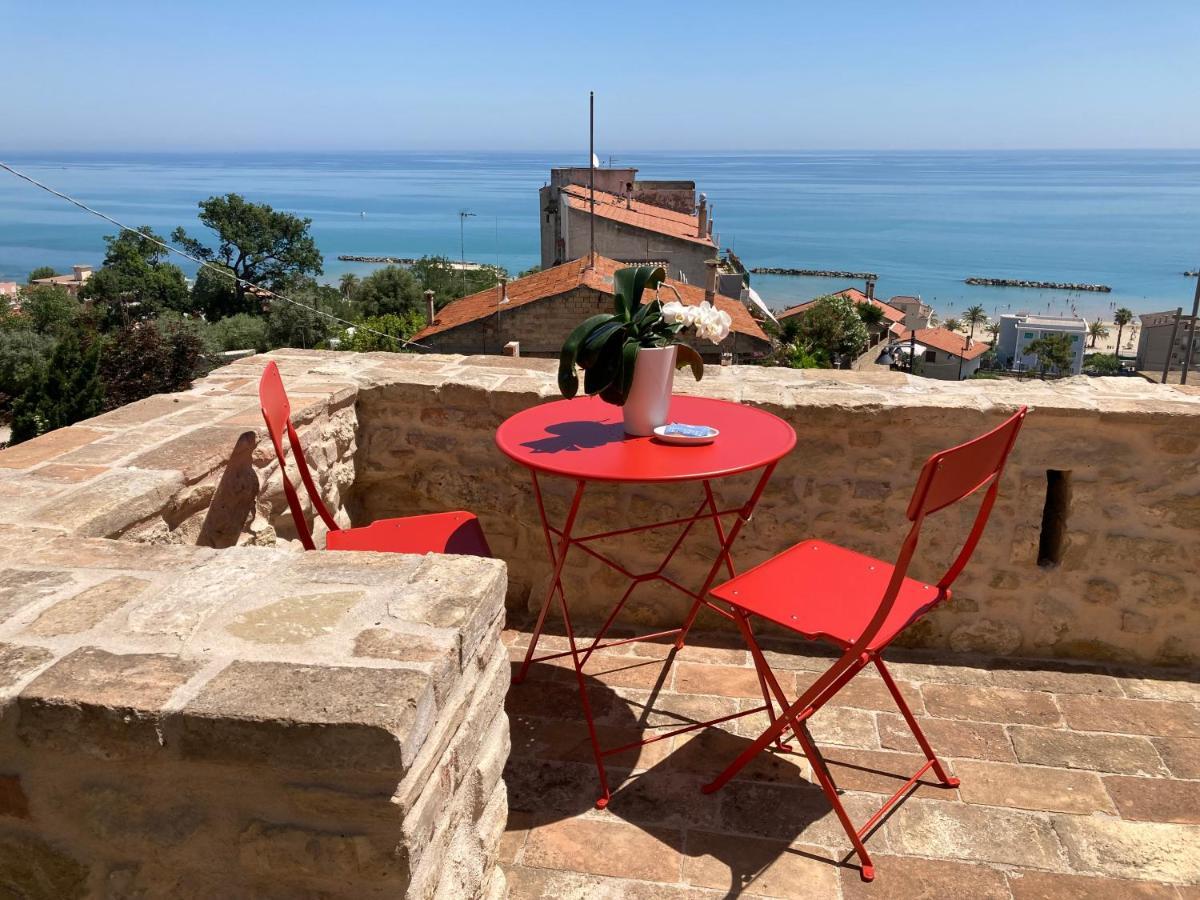 B&B Tre Finestre Sul Mare Grottammare Exterior photo